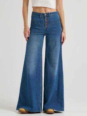 Women's Patch Pocket Wide Leg Jean in Carolina