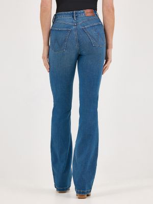 Women's Wrangler Bespoke High Rise Bootcut Jean in Regina