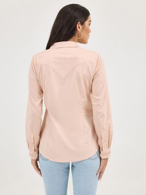 Women's Embroidered Collar Slim Western Snap Shirt in Pink