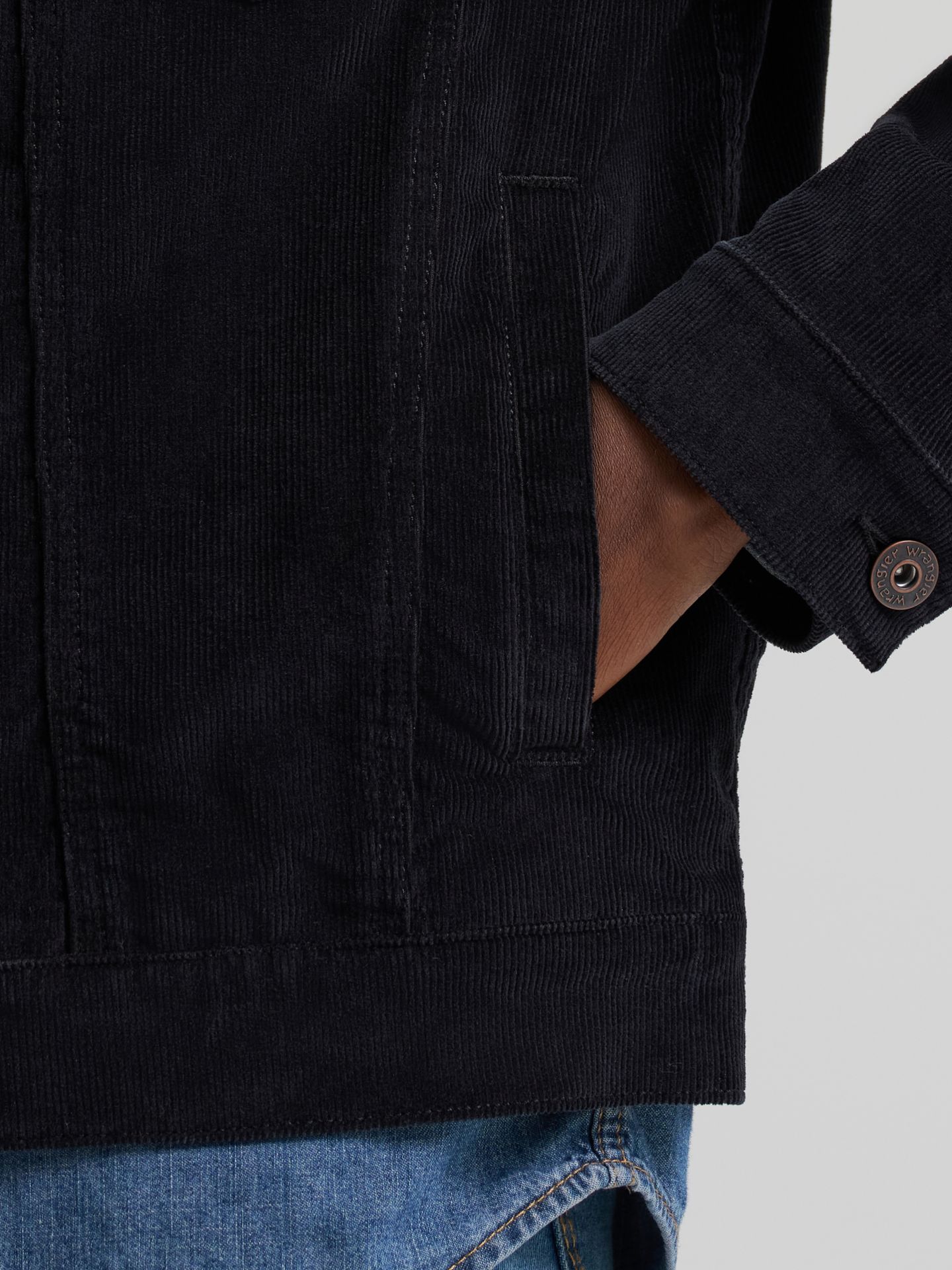 Мужская куртка Wrangler Unlined Corduroy, цвет: Угольно-чёрный — фото 6
