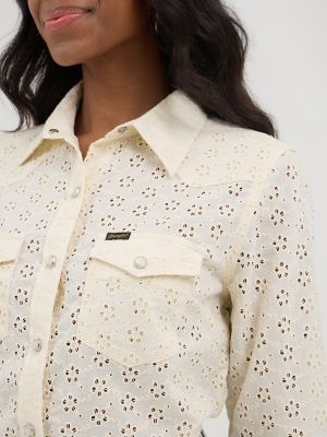 Wrangler® x Yellow Rose by Kendra Scott Pearl Snap Shirt in Cloud Dancer alternative view 6