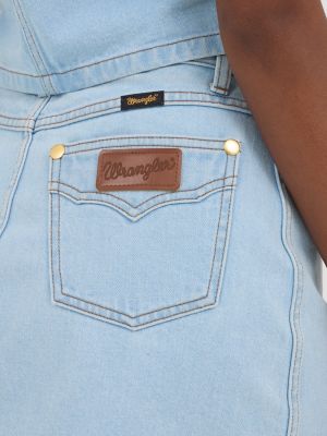 Wrangler® x Yellow Rose by Kendra Scott Denim Skirt in Prairie Wash alternative view 5