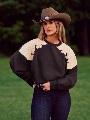 Wrangler x Lainey Wilson French Terry Crew Pullover | NEW