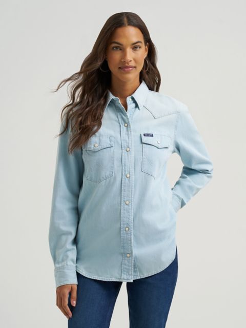 Женские рубашки Wrangler Women's Wrangler Iconic Western Snap Denim Shirt