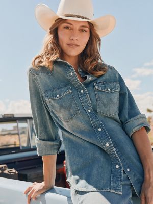 Women's Vintage-Fit Denim Western Snap Shirt