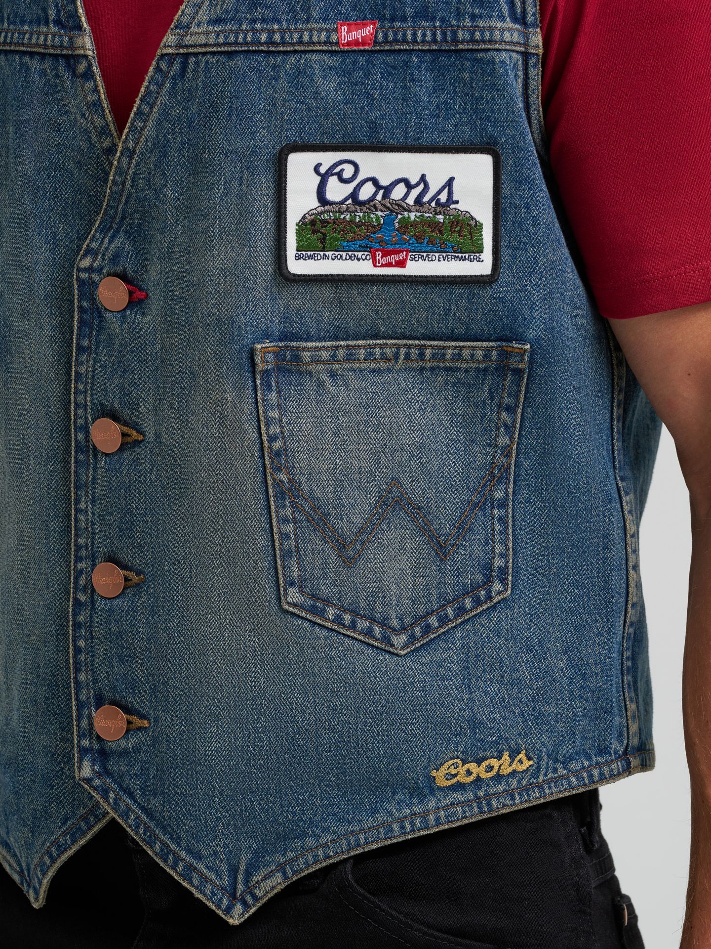 Мужской жилет Wrangler x Coors, цвет: Индиго светло-бежевый — фото 8