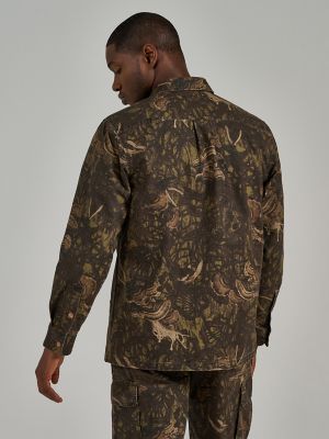 Wrangler x The Last of Us Cordyceps Shirt in Camo alternative view 4
