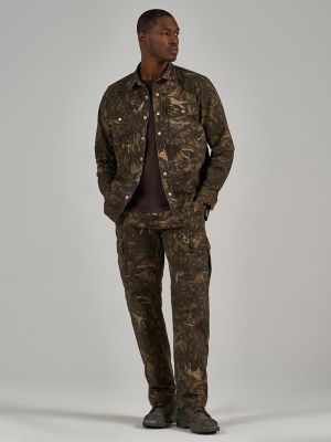 Wrangler x The Last of Us Cordyceps Pant in Camo alternative view 2