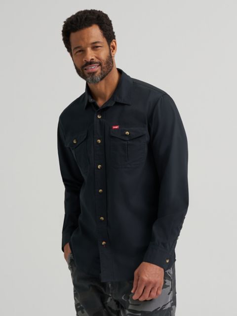 Мужские рубашки Wrangler Men's Relaxed Fit Stretch Shirt