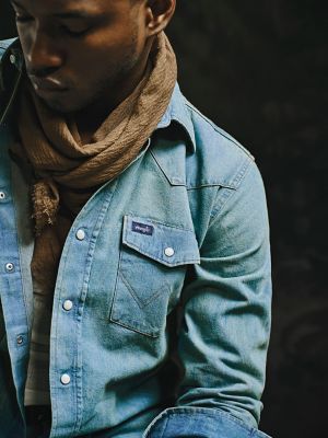 Wrangler x The Last of Us Cowboy Cut Shirt in Prewashed alternative view