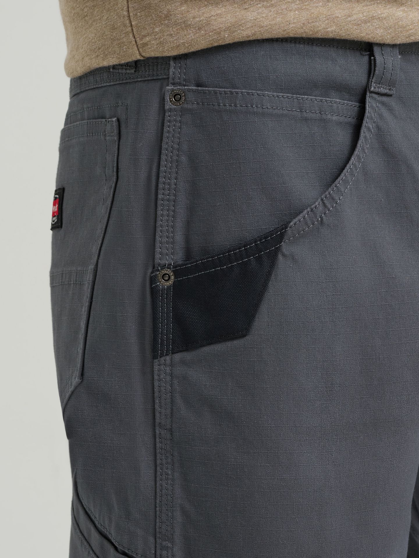Мужские брюки Wrangler Workwear Inspector, цвет: Асфальтовый — фото 5