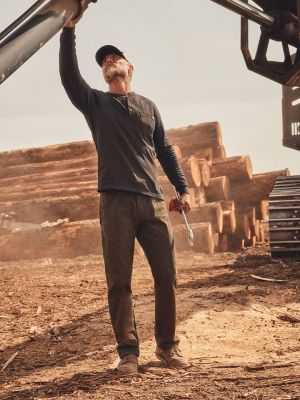 Wrangler Workwear Fabricator Pant in Asphalt