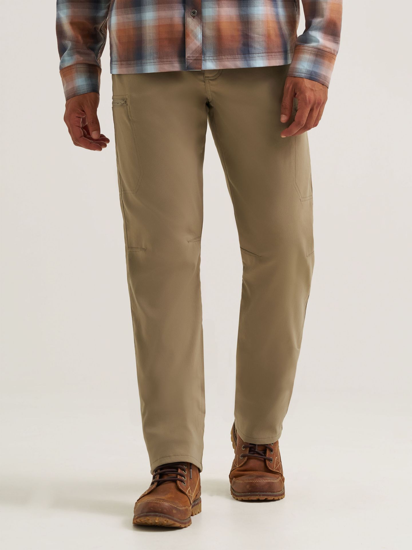 Мужские брюки Wrangler All Terrain Cargo Fleece Lined, цвет: Fallen Rock — фото 2