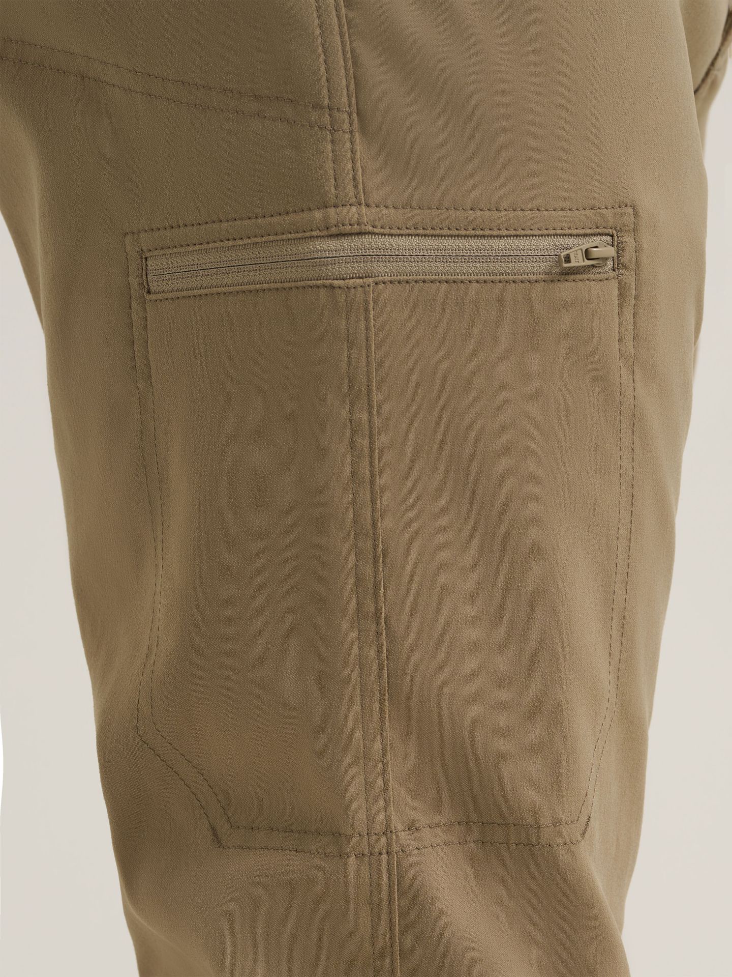 Мужские брюки Wrangler All Terrain Cargo Fleece Lined, цвет: Fallen Rock — фото 6