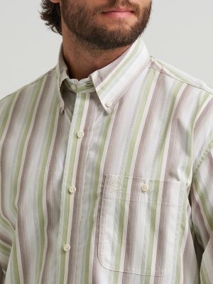 Wrangler&reg; George Strait&trade; Long Sleeve Button Down One Pocket Shirt in Apple Green Stripe
