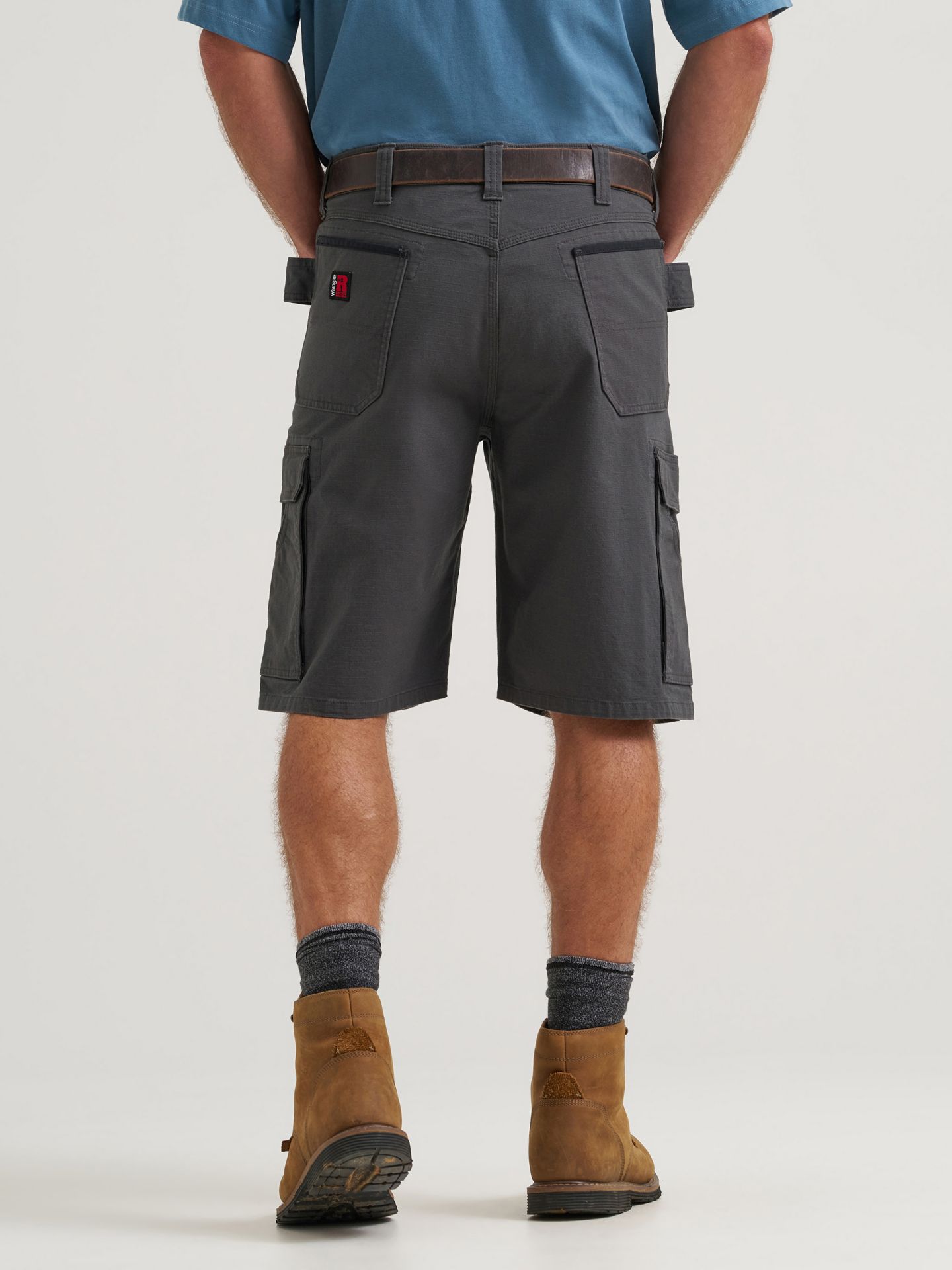 Мужские шорты Wrangler Riggs Workwear® Performance Ripstop Ranger Cargo Short, цвет: Асфальтовый — фото 5