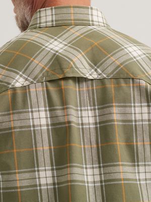 Wrangler RIGGS Workwear&reg; Foreman Plaid Work Shirt in Olive