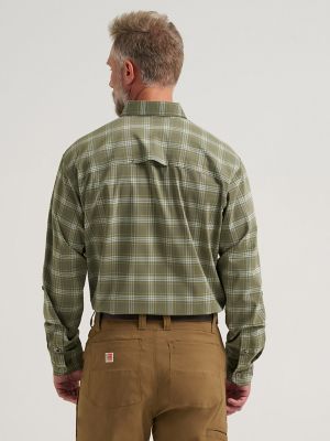 Wrangler&reg; RIGGS Workwear&reg; Technical All Season Shirt in Green Plaid