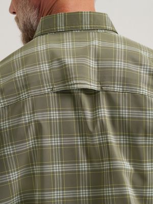 Wrangler&reg; RIGGS Workwear&reg; Technical All Season Shirt in Green Plaid