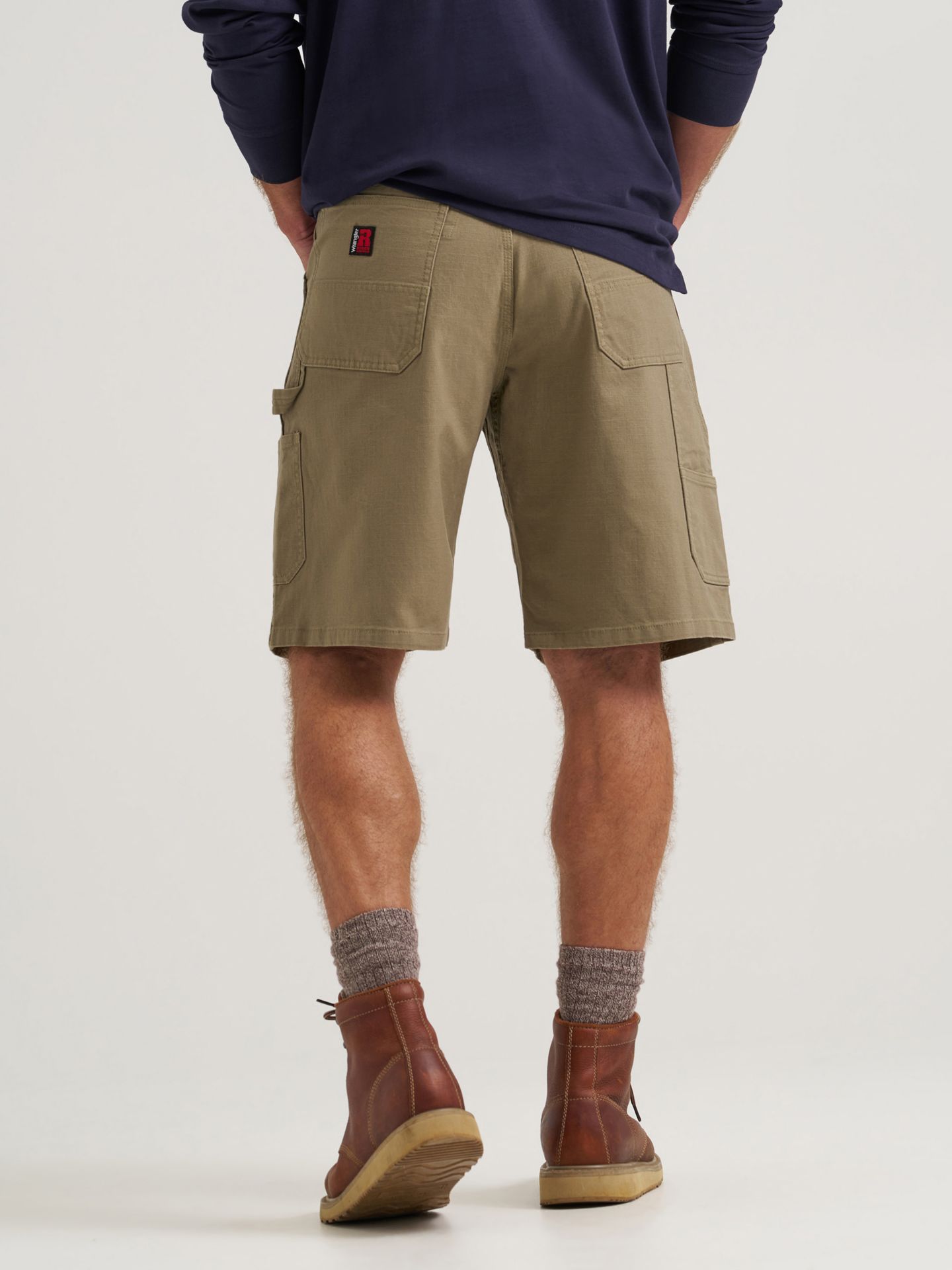 Мужские шорты Wrangler Riggs Workwear® Performance Carpenter Short, цвет: Коричневый — фото 3