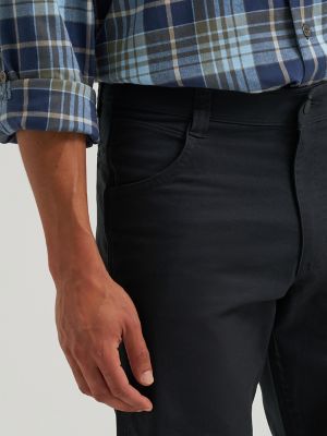 Wrangler ATG&trade; Men's Mountain Utility Canvas Pant in Jet Black alternative view 6