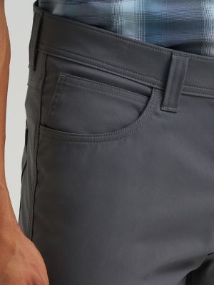 Men's Outdoor Performance 5 Pocket Pant in Iron Gate