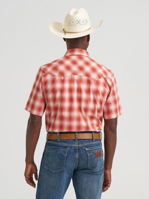 Men's Wrangler Retro&reg; Short Sleeve Sawtooth Pocket Western Snap Shirt