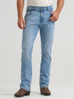 Men's Wrangler Retro&reg; Slim Fit Bootcut Jean in Cloverdale