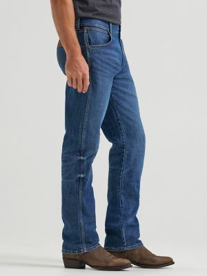 Men's Wrangler Retro&reg; Slim Fit Straight Leg Jean in Alby