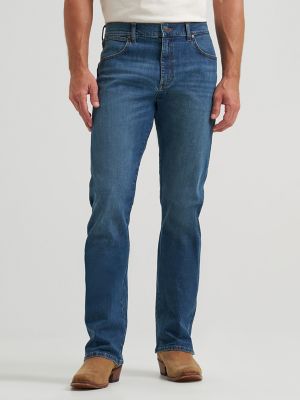 Men's Wrangler Retro&reg; Relaxed Fit Bootcut Jean in Adkins alternative view 3