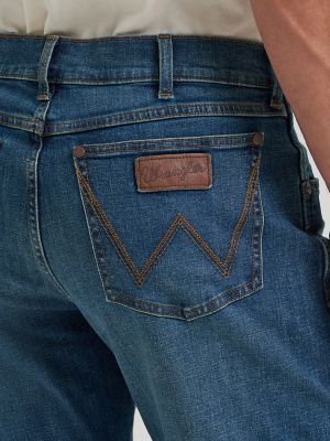 Men's Wrangler Retro&reg; Relaxed Fit Bootcut Jean in Adkins alternative view 5