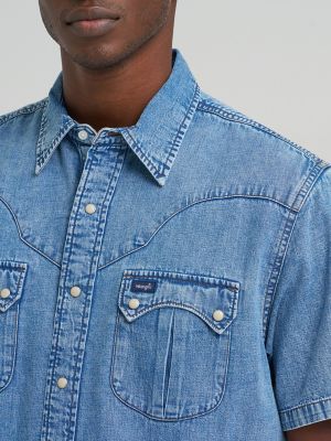 Vintage-Inspired Sculpted Yoke Denim Snap Shirt