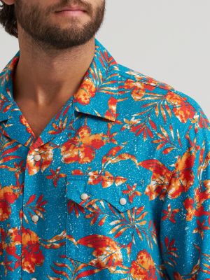 Wrangler&reg; Coconut Cowboy Camp Shirt in Blue Tropics
