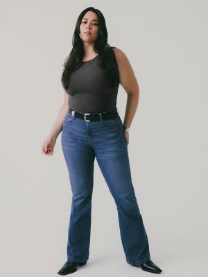Women's Wrangler BESPOKE High Rise Bootcut Jean in Pearl alternative view
