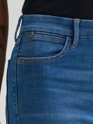Women's Wrangler BESPOKE High Rise Bootcut Jean in Pearl alternative view 10