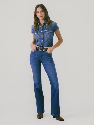 Women's Wrangler BESPOKE High Rise Bootcut Jean in Pearl alternative view 3