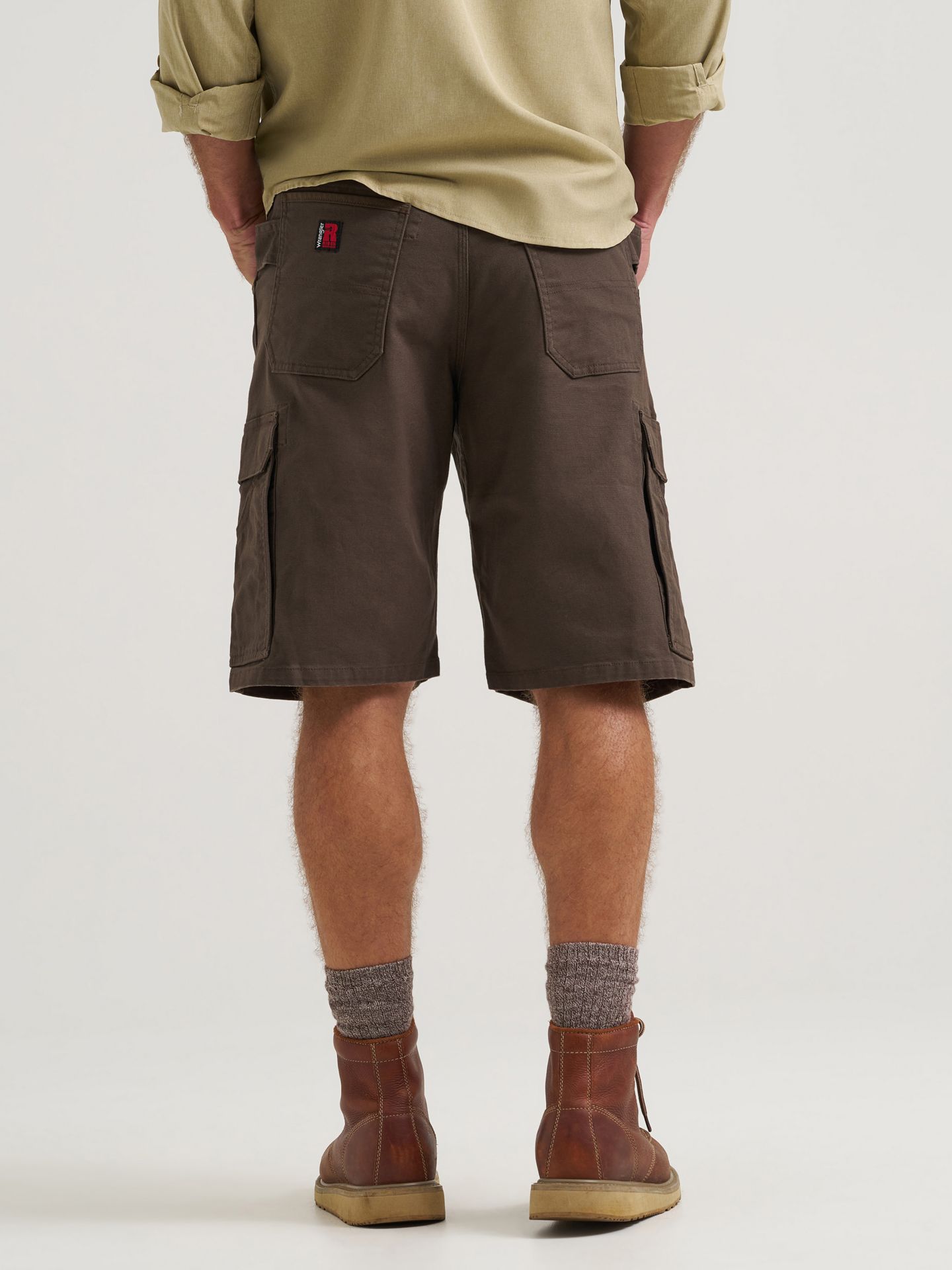 Мужские шорты Wrangler Riggs Workwear® Performance Canvas Ranger Cargo Short, цвет: Тёмный коричневый — фото 4