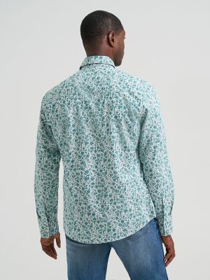 Men's Wrangler&reg; Retro&reg; Premium Long Sleeve Western Snap Printed Shirt in Leafy Emerald alternative view 2