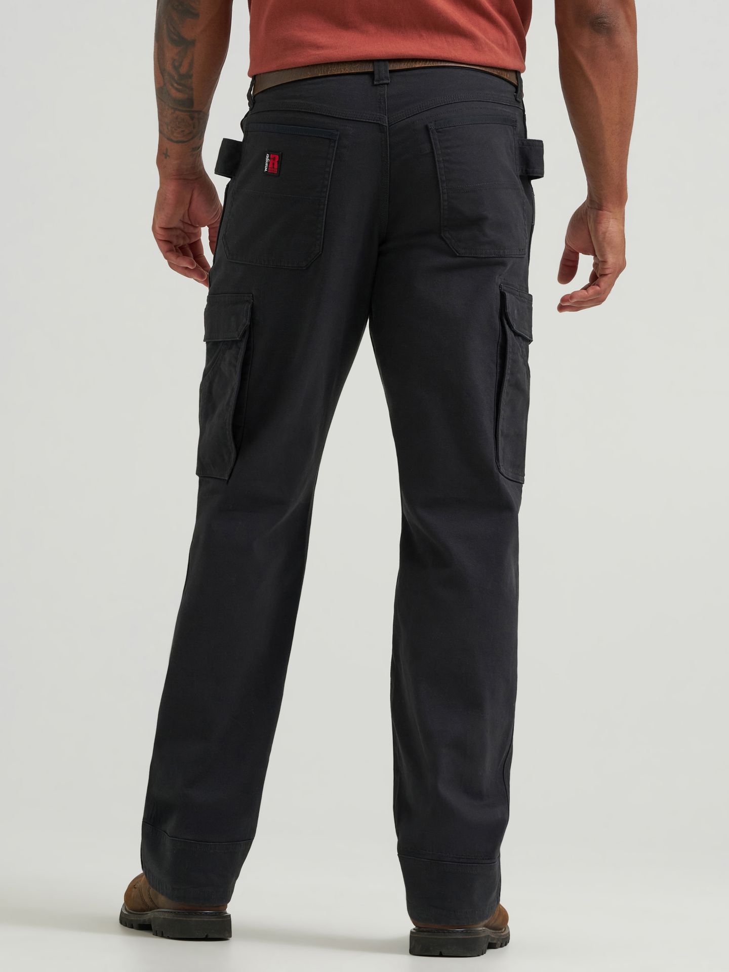 Мужские брюки Wrangler Riggs Workwear® Performance Canvas Ranger Cargo, цвет: Угольно-чёрный — фото 2