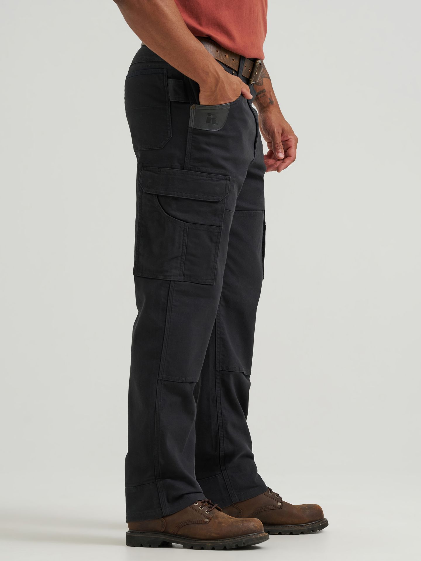 Мужские брюки Wrangler Riggs Workwear® Performance Canvas Ranger Cargo, цвет: Угольно-чёрный — фото 3