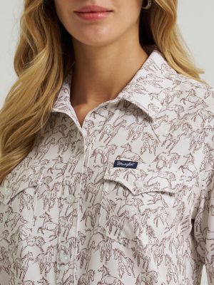 Women's Wrangler Aria Performance Shirt