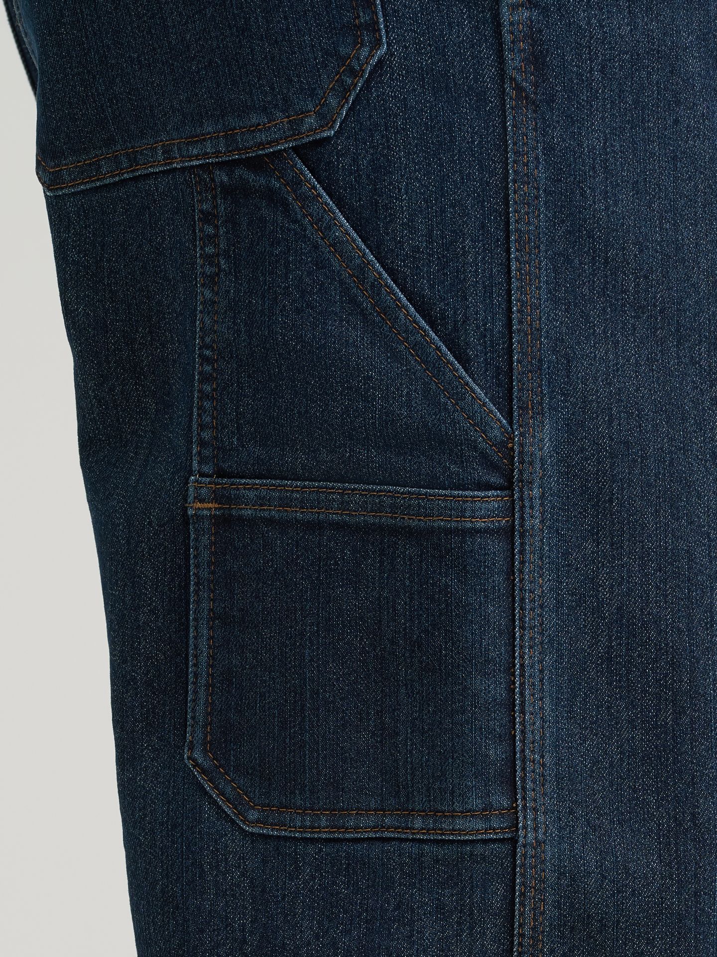 Мужские джинсы Wrangler Riggs Workwear® Performance Carpenter, цвет: Тёмная варка — фото 11