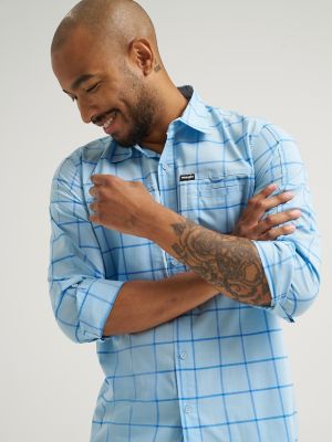 Wrangler All Terrain Gear Men's Check Hike to Fish Shirt in Fish Blue