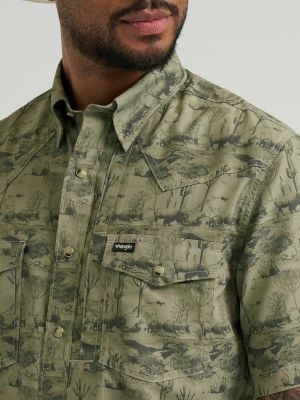Wrangler All Terrain Gear Men's Print Performance Shirt in Olivine alternative view 4