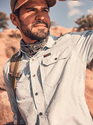 Wrangler ATG&trade; Men's Mixed Material Shirt in Cerulean