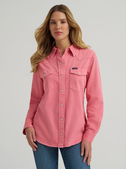 Женские рубашки Wrangler Women's Wrangler Colorwash Iconic Snap Shirt