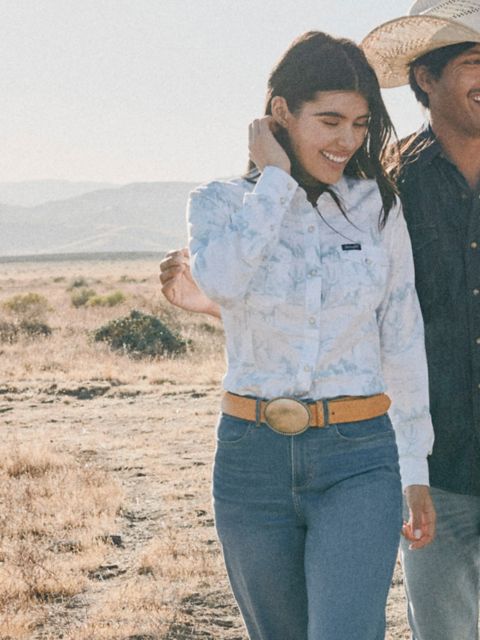 Женские рубашки Wrangler Women's Wrangler Country Toile Western Slim Snap Shirt
