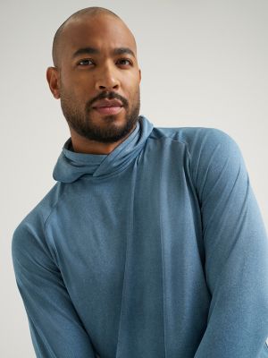 Wrangler All Terrain Gear Men's Hooded Sun Tee in Blue Opal