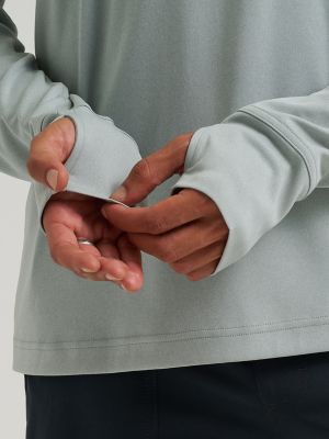 Wrangler All Terrain Gear Men's Hooded Sun Tee in Abyss