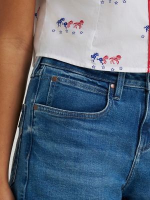 Women's Wrangler Retro&reg; Mae Mid Rise Short in Saige